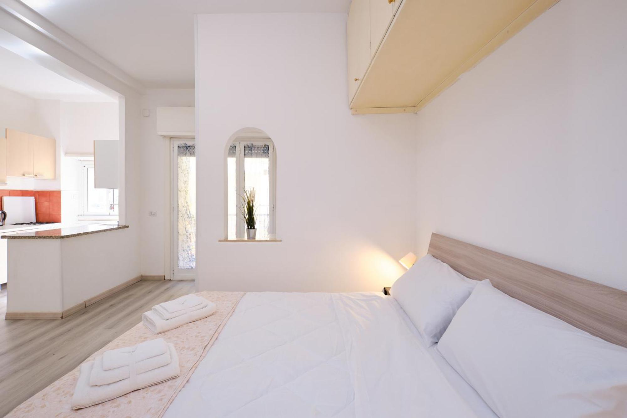 Apartment Tuscolana Blu - Grazioso Monolocale