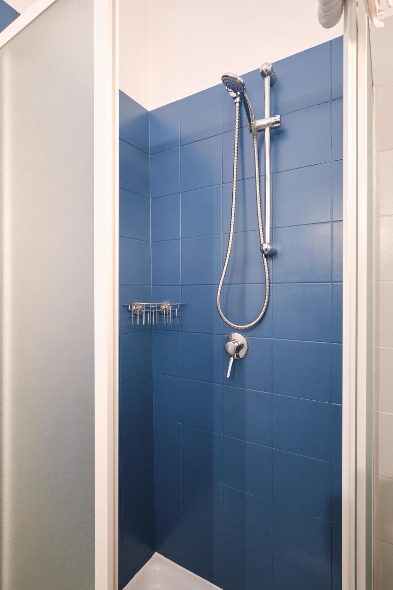 Tuscolana Blu - Grazioso Monolocale Apartment Rome